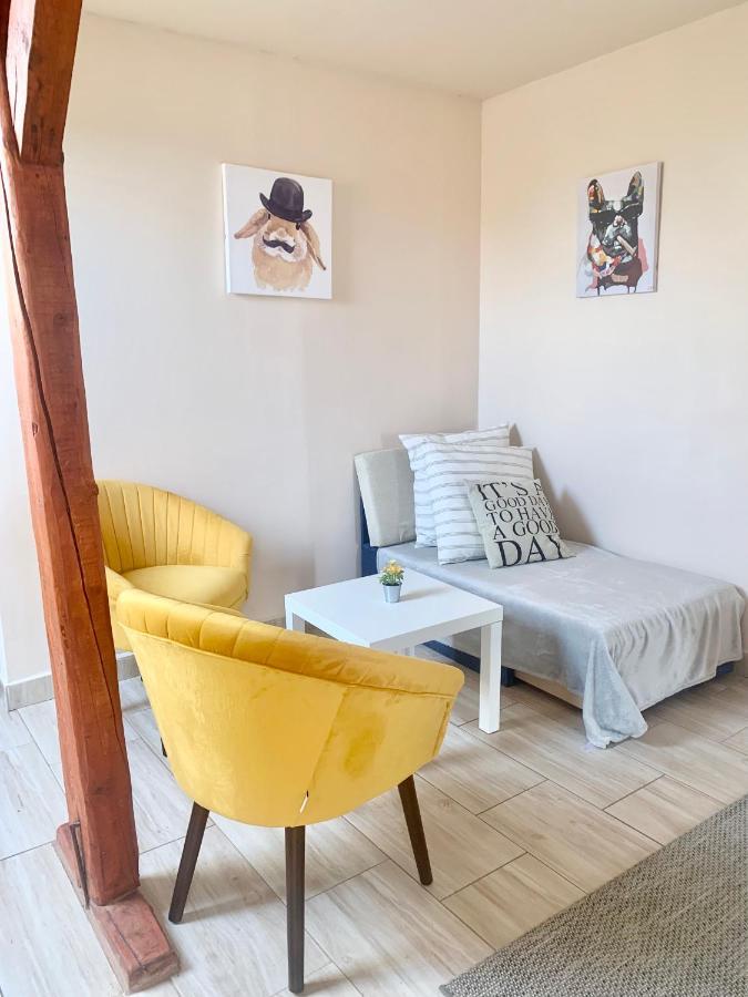 Lelle -Kert Apartman 03 بالاتوليلّي المظهر الخارجي الصورة